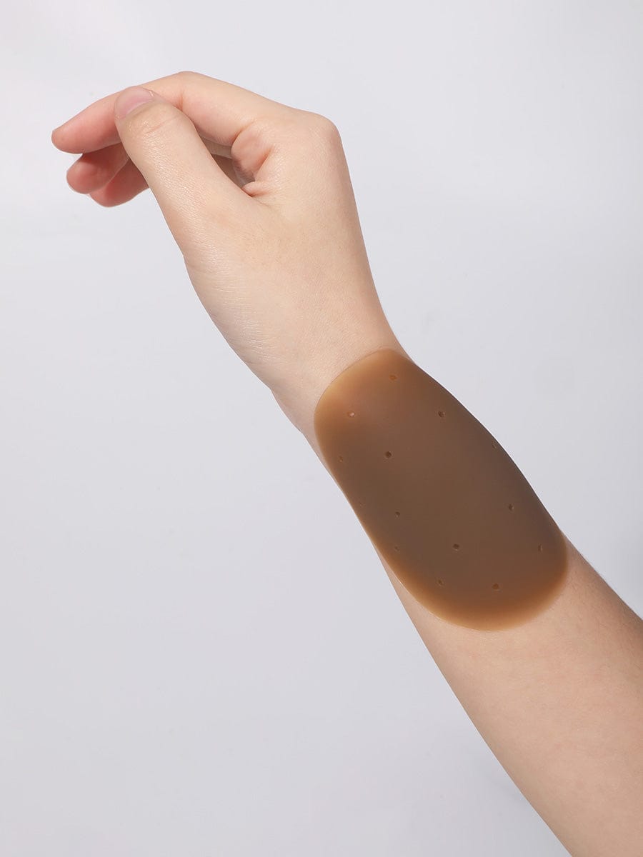 No-Show Adhesive Reusable Nipple Covers for Strapless Dress